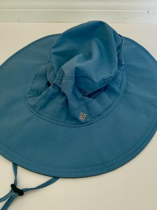 Columbia Other - Columbia Bora Bora Booney Sun Hat Blue  Mesh Hiking Fishing CU9107 O/S